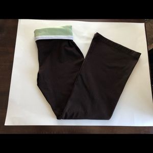 Instant Action - Women’s Retro Athleisure/Yoga Pants. Size Large.